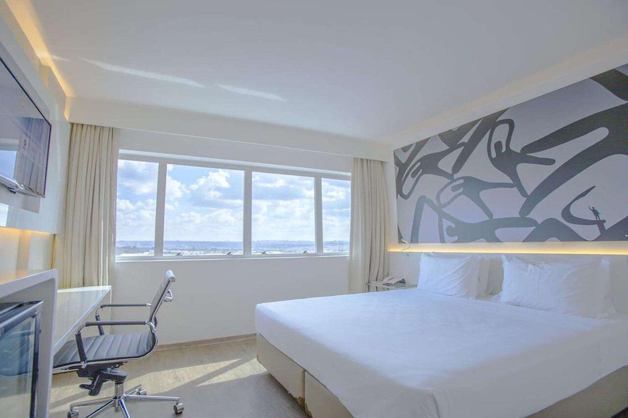 Hotel Ibis Styles Brasilia Aeroporto Esterno foto