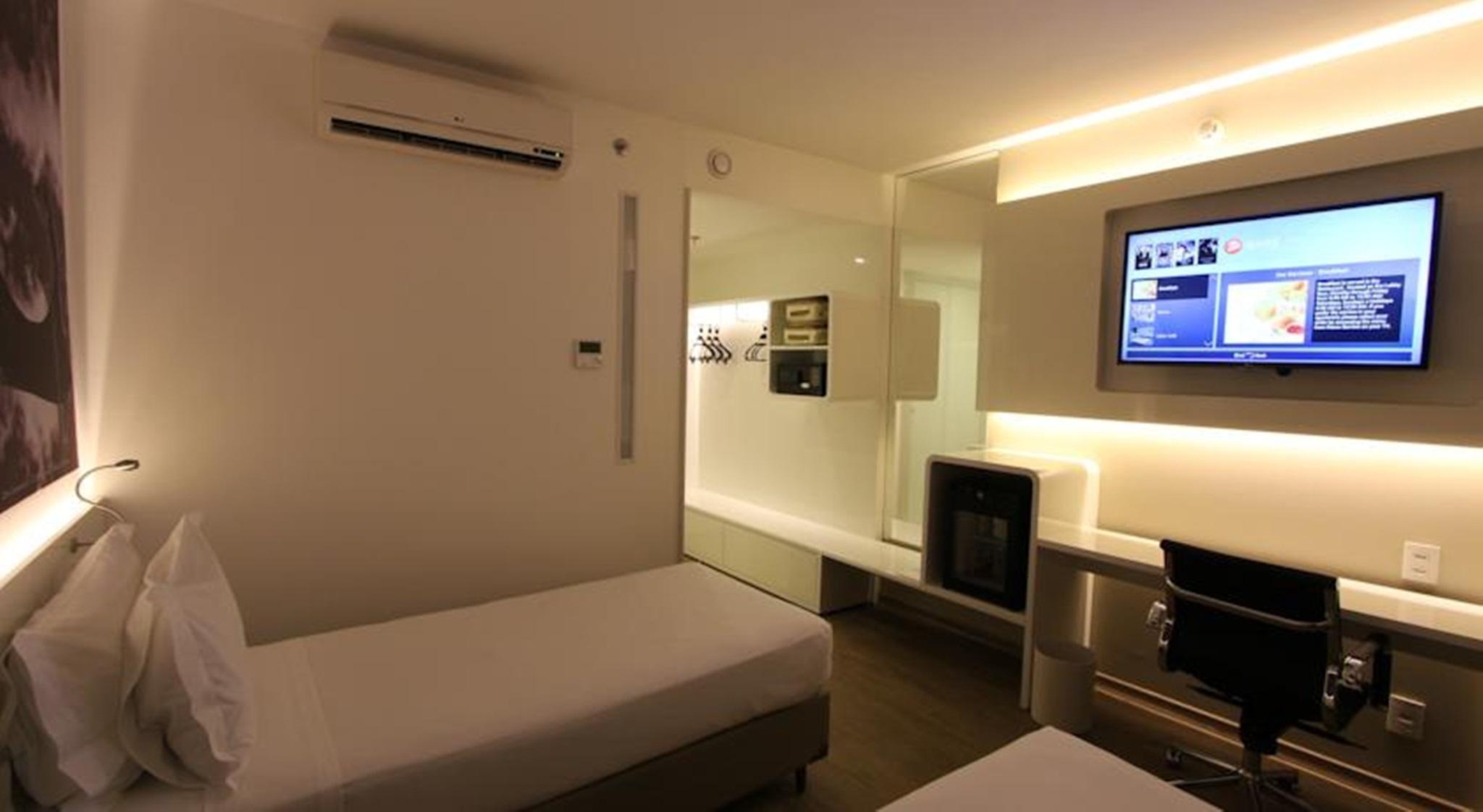 Hotel Ibis Styles Brasilia Aeroporto Esterno foto