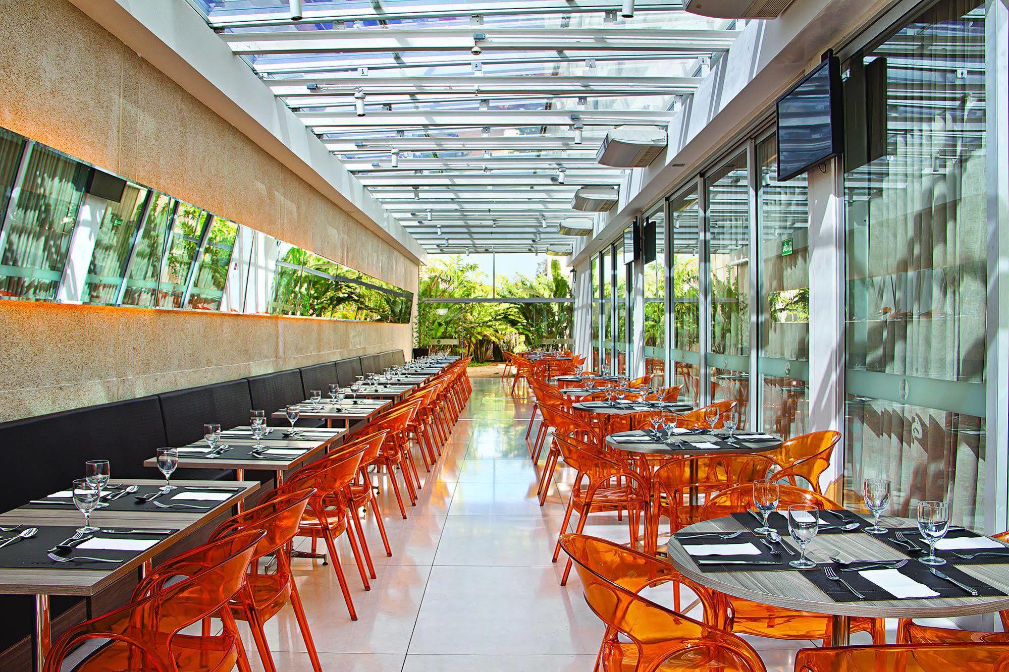 Hotel Ibis Styles Brasilia Aeroporto Esterno foto